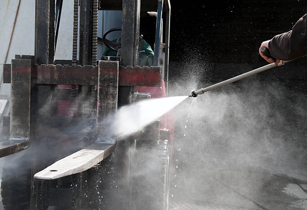 Best Concrete Surface Cleaning in Innsbrook, VA