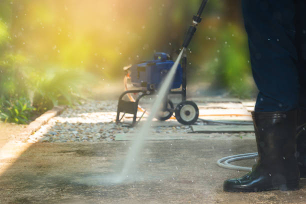 Best Driveway Cleaning and Restoration in Innsbrook, VA